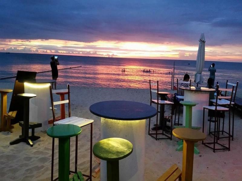 Coastal Village Beach Resort Phu Quoc Esterno foto