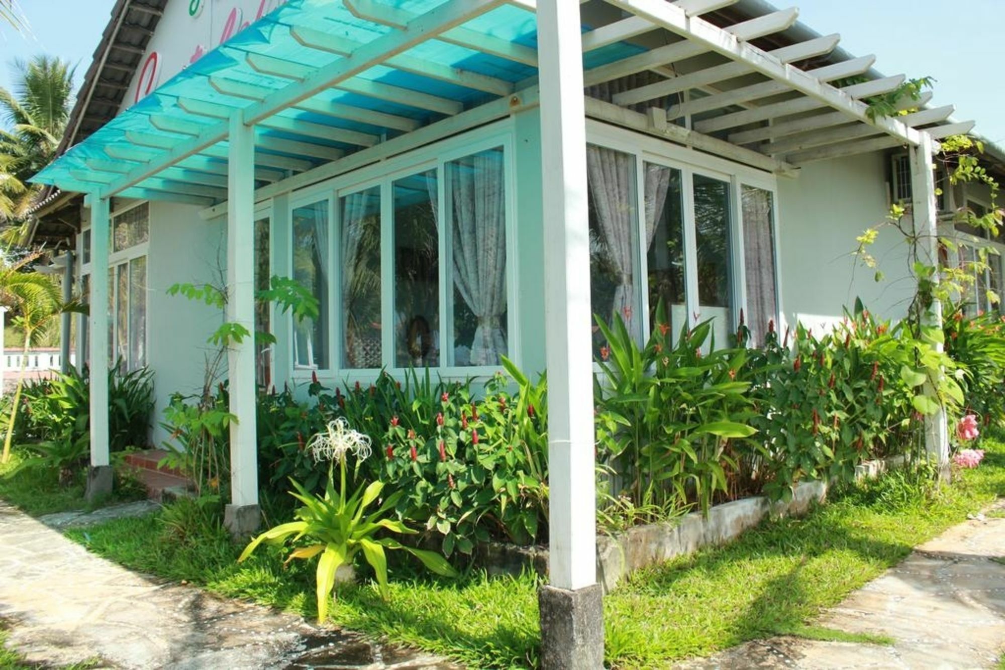 Coastal Village Beach Resort Phu Quoc Esterno foto